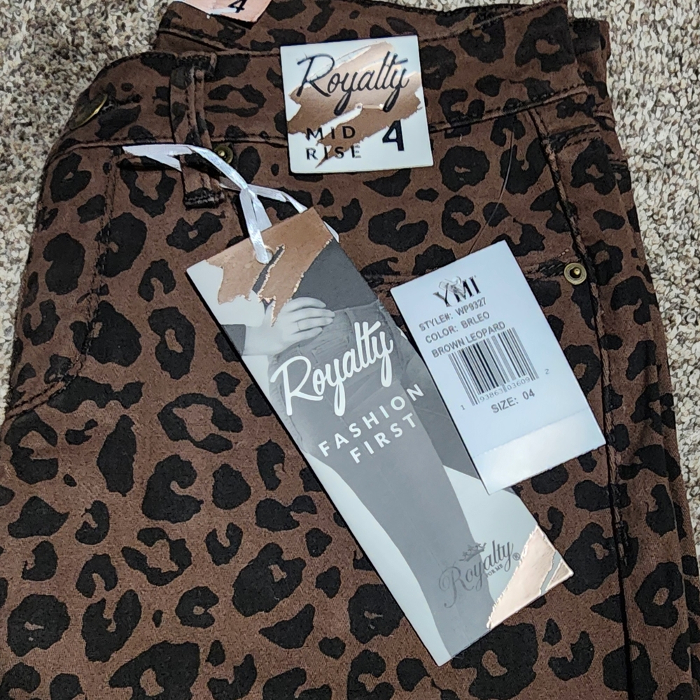 Royalty For Me Women's Brown Leopard Print Jeans